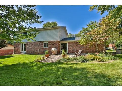 152 Lucerne Place Dr, Ballwin, MO 63011 photo 31