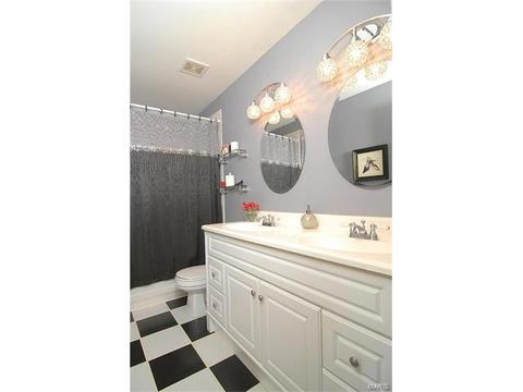 1242 Oak Borough, Ballwin, MO 63021 photo 26