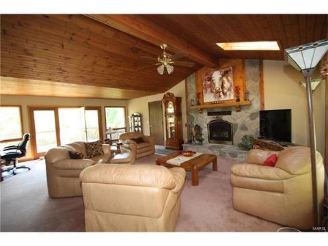 16 Forest Vw, O'fallon, MO 63366 photo 2