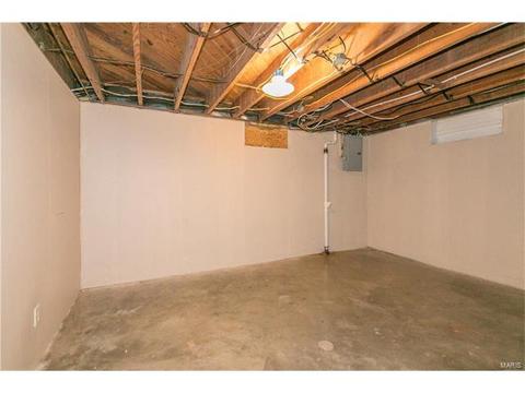 419 Day Dr, Saint Louis, MO 63135 photo 20