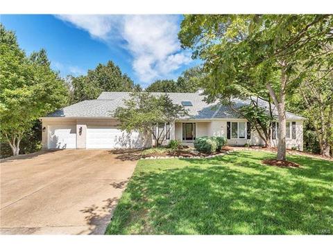 802 Pineview Trails Ct, Ballwin, MO 63021 photo 1