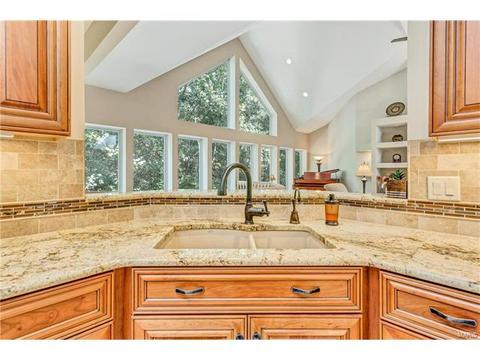 802 Pineview Trails Ct, Ballwin, MO 63021 photo 12