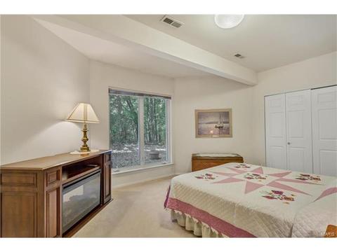 802 Pineview Trails Ct, Ballwin, MO 63021 photo 41
