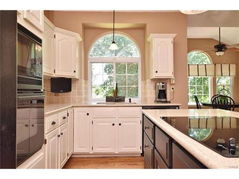 7 Roseberry Topping Ct, Weldon Spring, MO 63304 photo 11