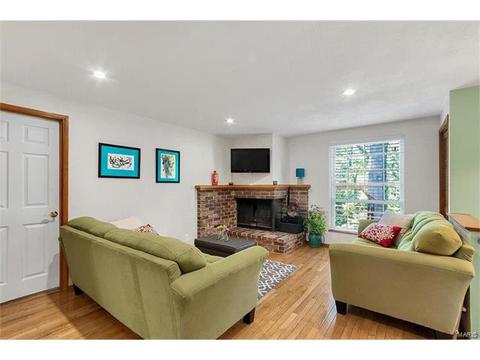 3321 Cavan Dr, Saint Ann, MO 63074 photo 3