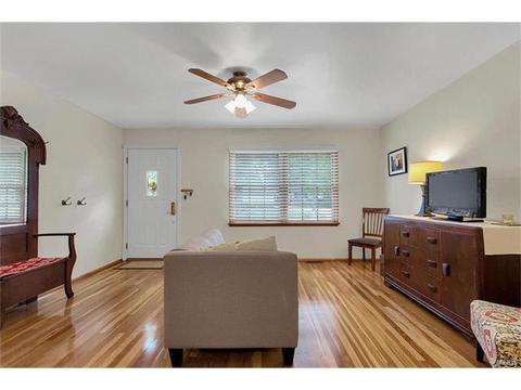 3321 Cavan Dr, Saint Ann, MO 63074 photo 7