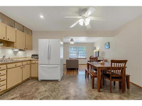 3321 Cavan Dr, Saint Ann, MO 63074 photo 10