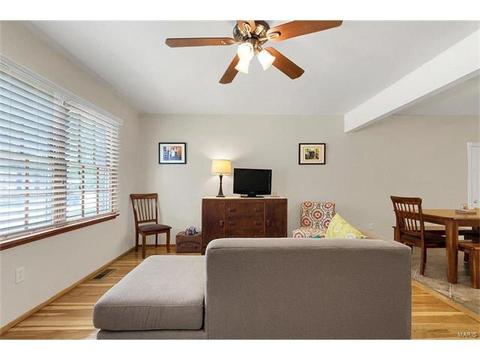3321 Cavan Dr, Saint Ann, MO 63074 photo 6