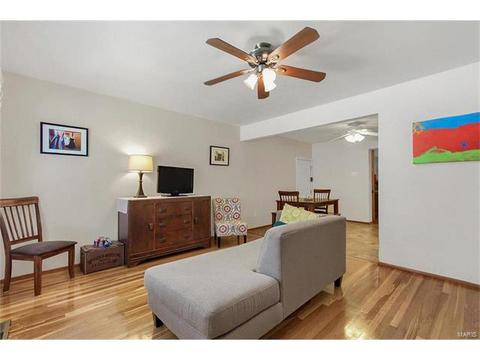 3321 Cavan Dr, Saint Ann, MO 63074 photo 8