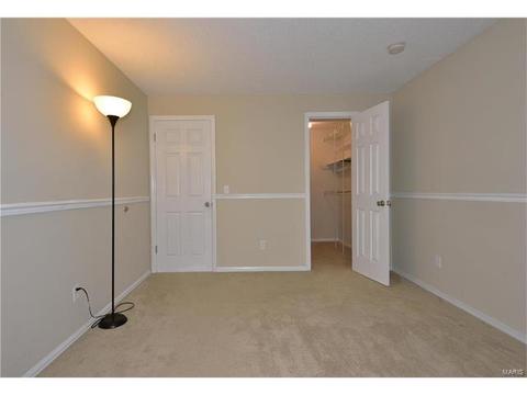 522 Red Bridge Ct, Ballwin, MO 63021 photo 30