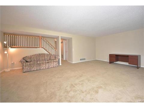 522 Red Bridge Ct, Ballwin, MO 63021 photo 28