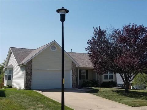 18 Beckewith, O'fallon, MO 63368 photo 2