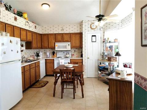 18 Beckewith, O'fallon, MO 63368 photo 4