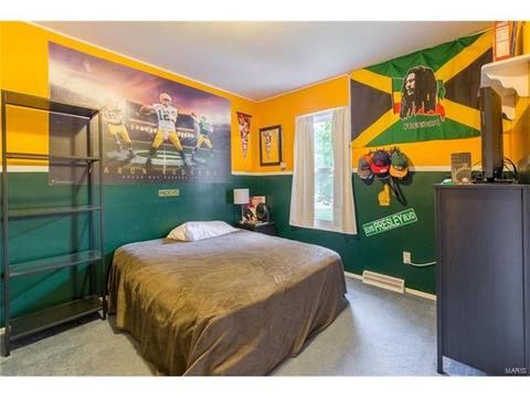 303 Sunrise Blvd, Ballwin, MO 63021 photo 12