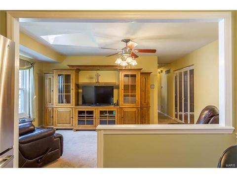 303 Sunrise Blvd, Ballwin, MO 63021 photo 6