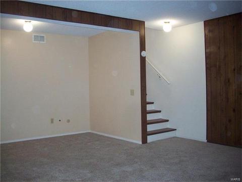 956 Barbizon Dr, Ballwin, MO 63021 photo 23