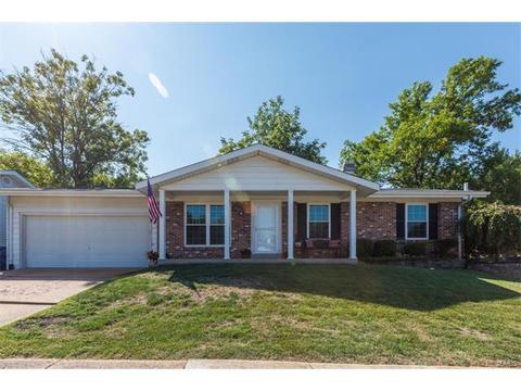 2500 Guebert, Fenton, MO 63026 photo 1