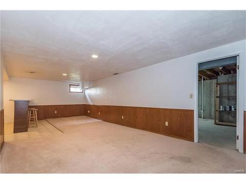 863 Spring Hill Farm Dr, Ballwin, MO 63021 photo 23
