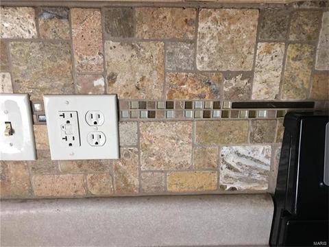 802 Rauscher Dr, Ballwin, MO 63011 photo 17