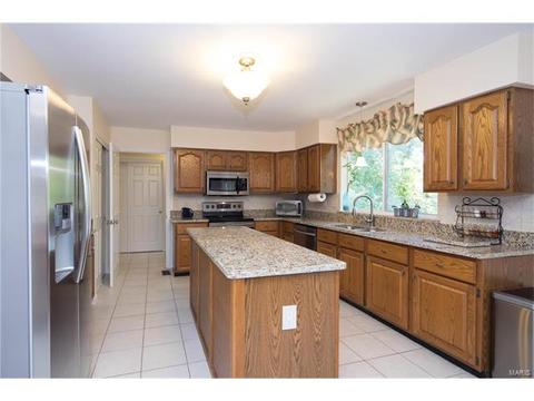 711 Trago Crk, Ballwin, MO 63021 photo 28