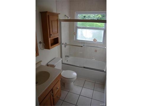 243 Ries Rd, Ballwin, MO 63021 photo 11