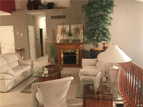 400 Cerromar, Eureka, MO 63025 photo 7