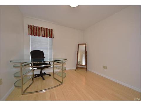 324 Buckhurst Dr, Ballwin, MO 63021 photo 22