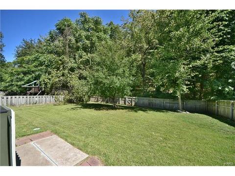 324 Buckhurst Dr, Ballwin, MO 63021 photo 35