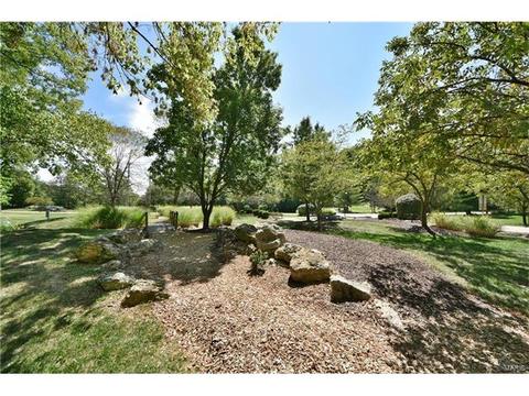 324 Buckhurst Dr, Ballwin, MO 63021 photo 41