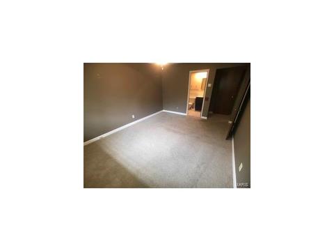 838 Wheelwright Dr, Ballwin, MO 63021 photo 7