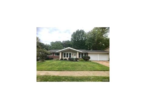 838 Wheelwright Dr, Ballwin, MO 63021 photo 1
