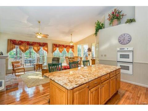 680 Meramec View Dr, Eureka, MO 63025 photo 10
