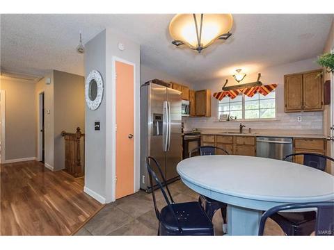 208 Wild Winds Dr, O'fallon, MO 63368 photo 9