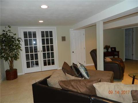 12 Somme Ct, Manchester, MO 63021 photo 15