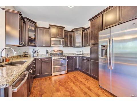 17 Bluff Brook Ct, O'fallon, MO 63366 photo 4