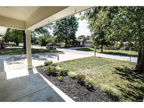 14 N Lang Dr, O'fallon, MO 63366 photo 3