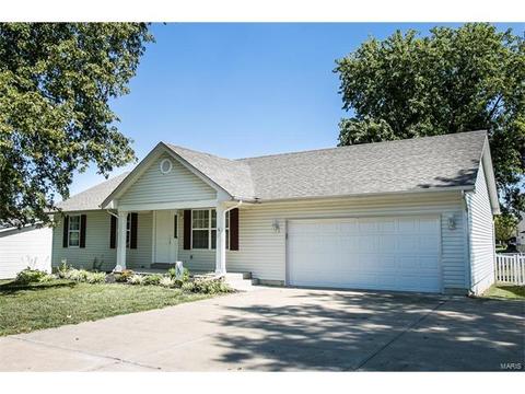 14 N Lang Dr, O'fallon, MO 63366 photo 2
