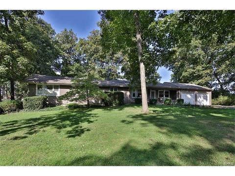 225 Victor, Ballwin, MO 63021 photo 1