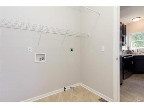 2 Hidden Spring Ct, Saint Charles, MO 63304 photo 14