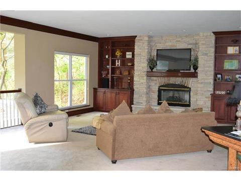 996 Kiefer Trails Dr, Ballwin, MO 63021 photo 17