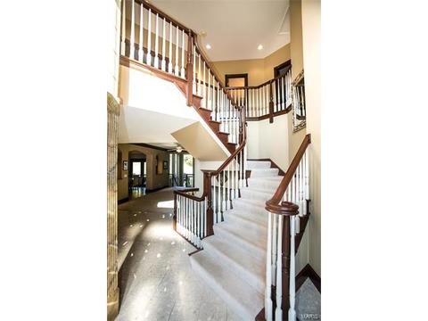 996 Kiefer Trails Dr, Ballwin, MO 63021 photo 8