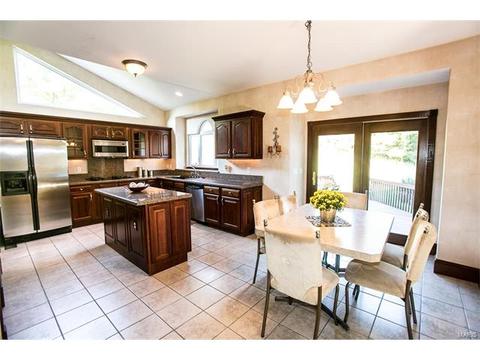 996 Kiefer Trails Dr, Ballwin, MO 63021 photo 20