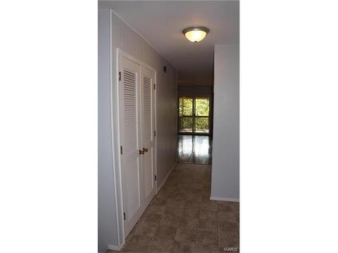 675 Turfwood Dr, Ballwin, MO 63021 photo 6