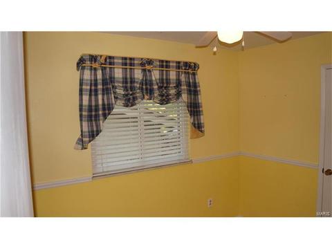 675 Turfwood Dr, Ballwin, MO 63021 photo 15