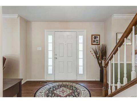 472 Terrington Dr, Ballwin, MO 63021 photo 4