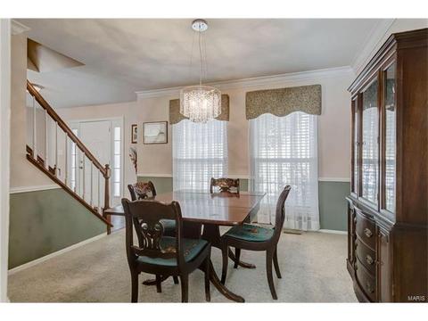 472 Terrington Dr, Ballwin, MO 63021 photo 17