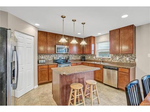 614 Hunt Run, O'fallon, MO 63366 photo 2