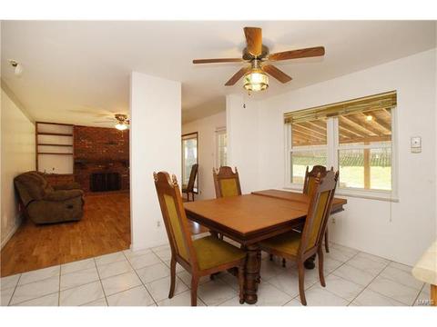 1132 Hobbs Mill Dr, Ballwin, MO 63021 photo 7