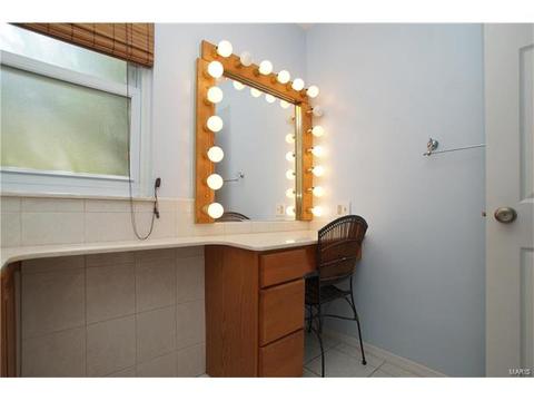 1132 Hobbs Mill Dr, Ballwin, MO 63021 photo 22