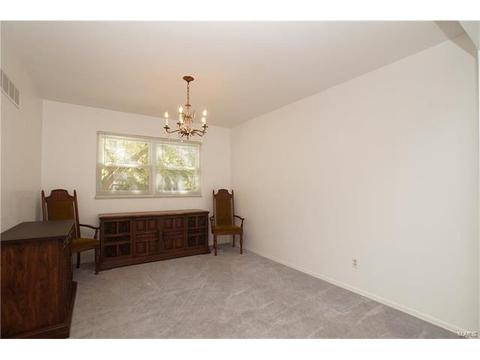 1132 Hobbs Mill Dr, Ballwin, MO 63021 photo 12